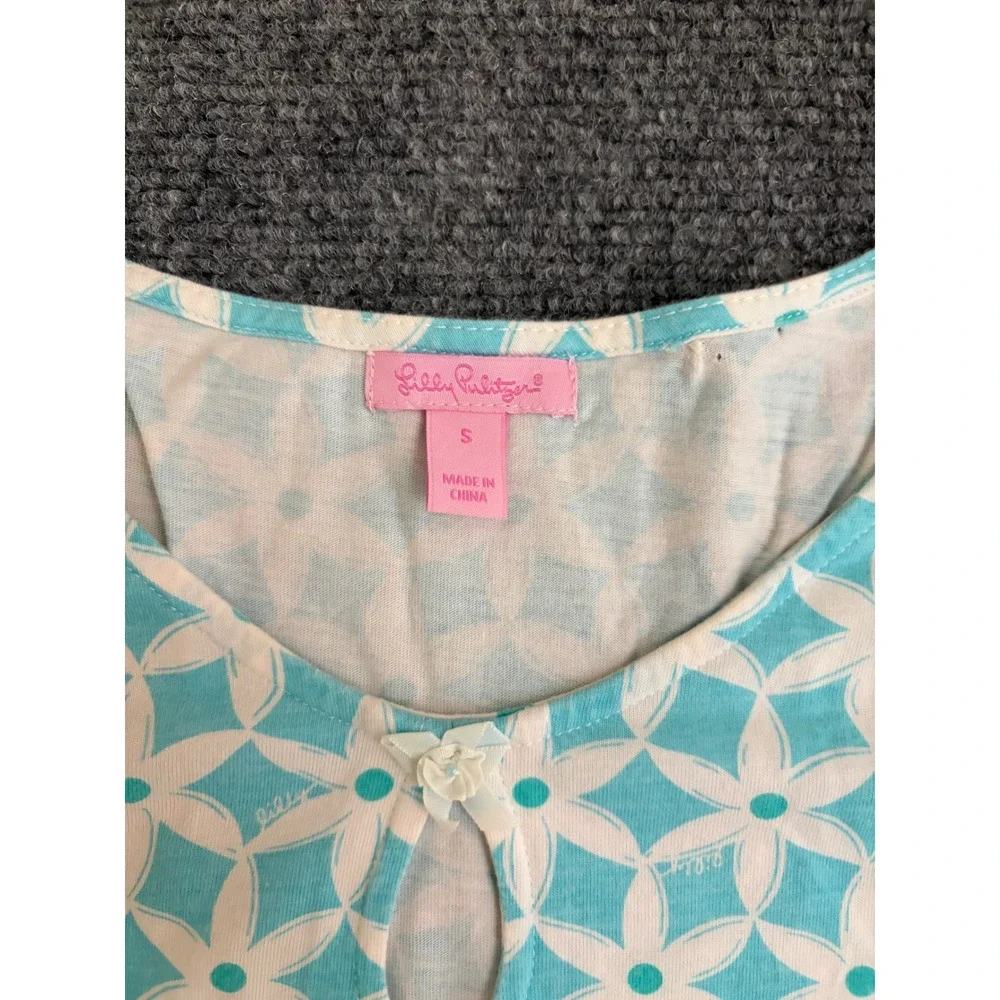 Lilly Pulitzer Aqua Blue White Floral Keyhole Puff Sleeve Top Small Cotton Modal